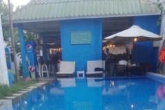 Blue Bar pool